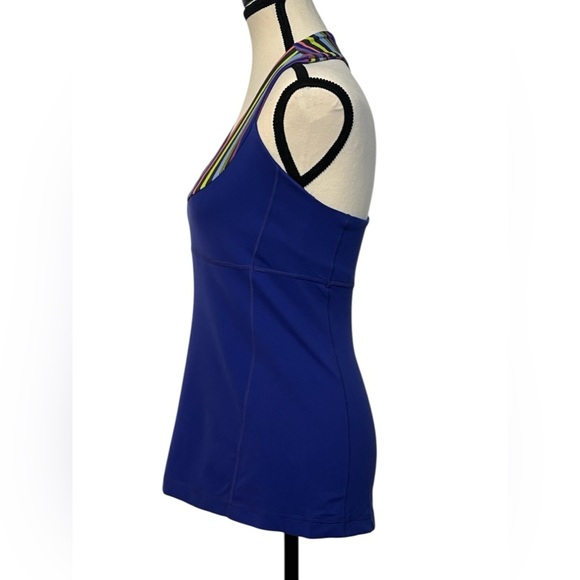 Lululemon size 8 blue wish multi poncho strip scoop neck, razorback tank top - Picture 4 of 9